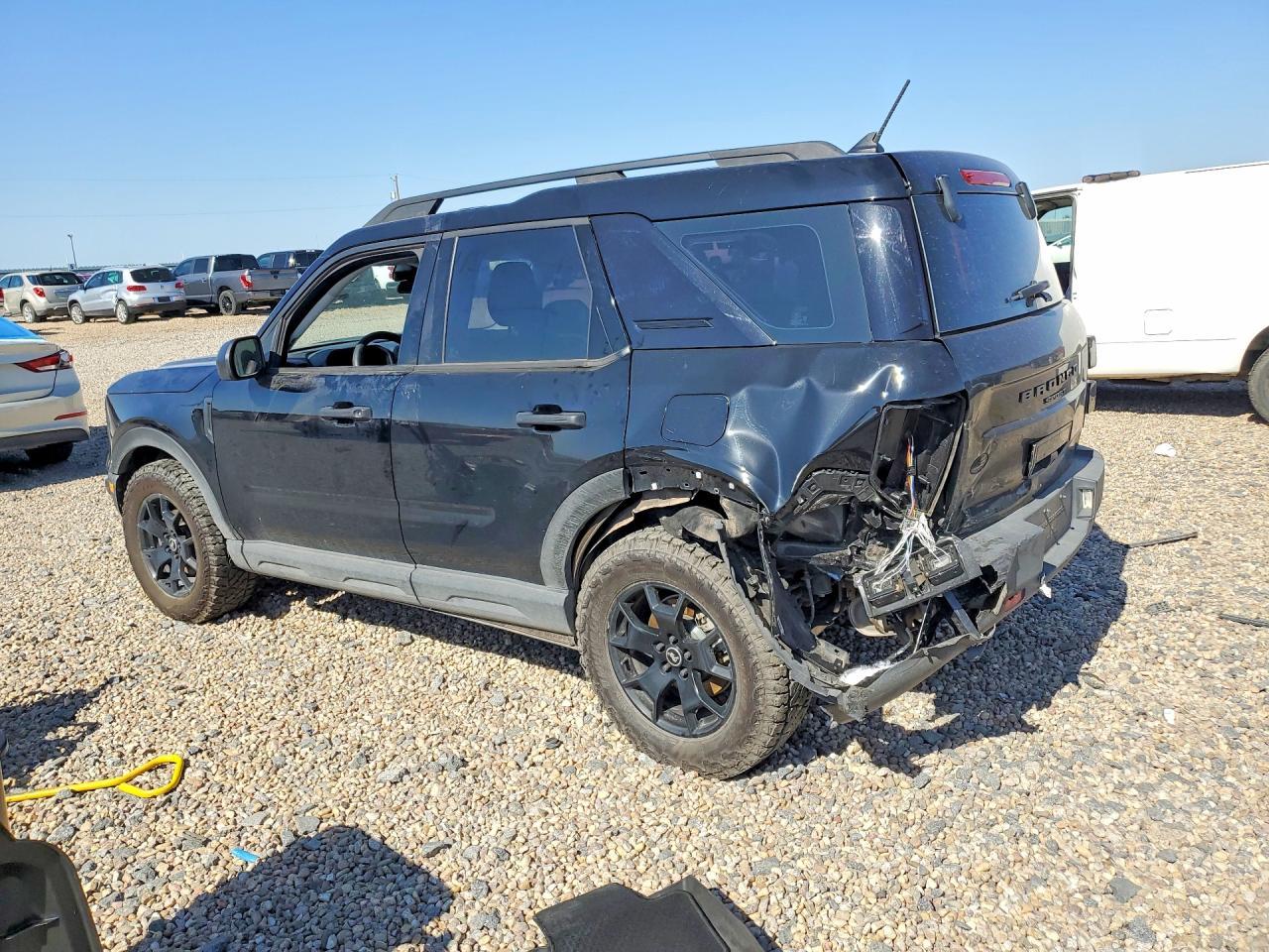 2022 Ford Bronco Sport - Фото 2