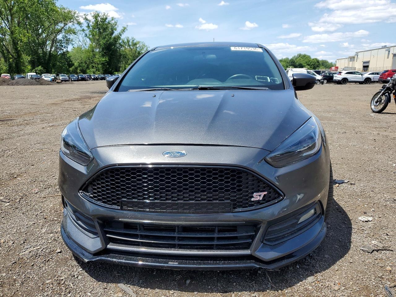 2017 Ford Focus St - Image 5