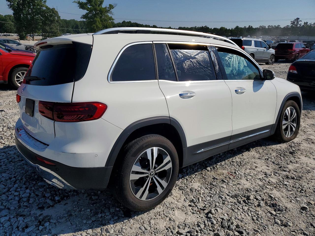 2025 Mercedes-Benz Glb 250 - Фото 3