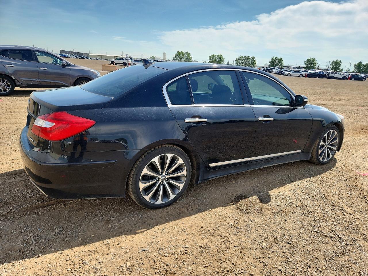 2012 Hyundai Genesis 5.0L - Фото 3