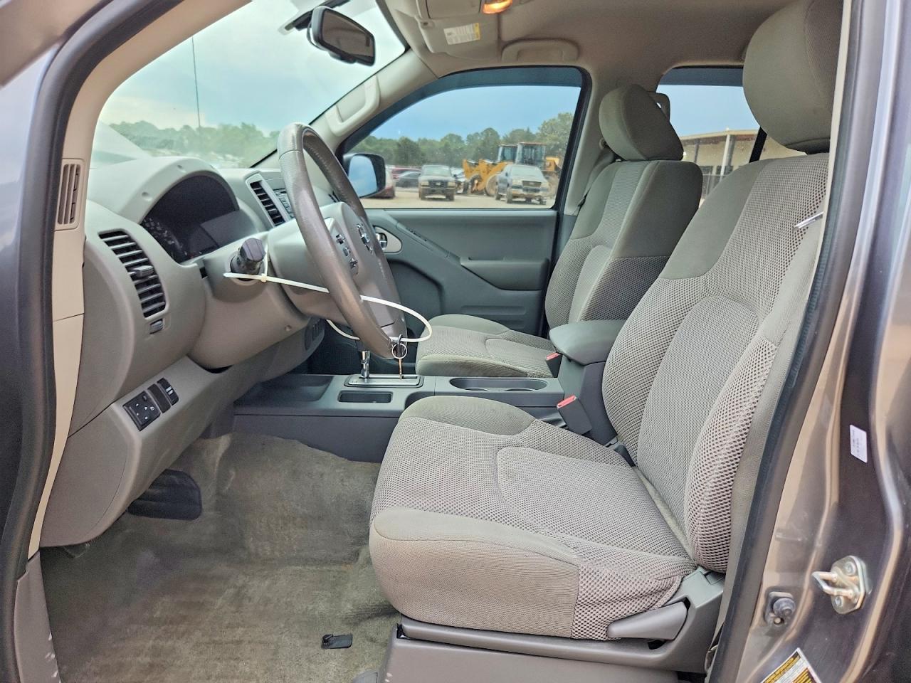 2018 Nissan Frontier Sv - Image 7