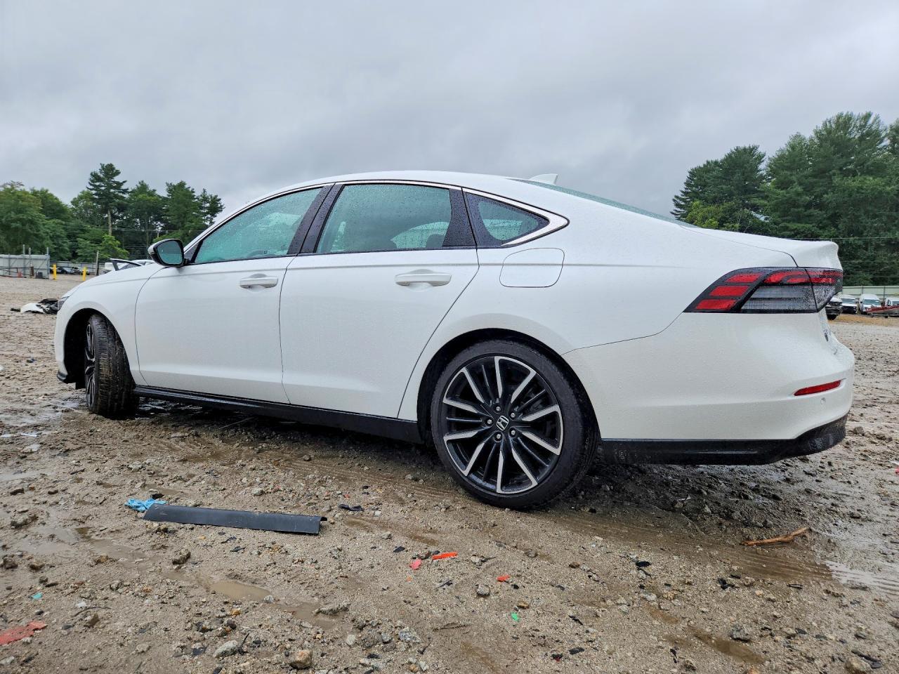 2023 Honda Accord Touring Hybrid - Фото 2