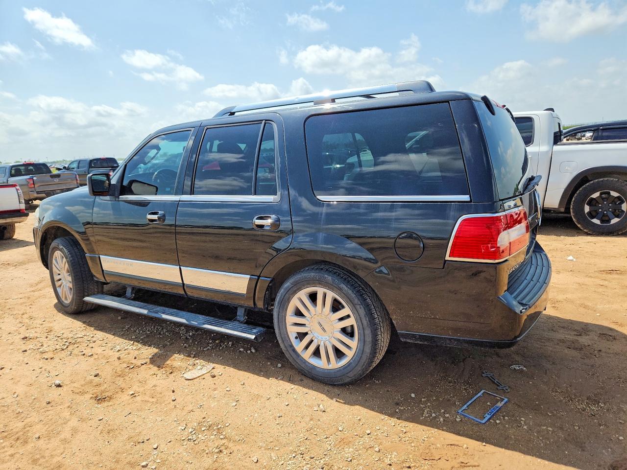 2013 Lincoln Navigator - Фото 2