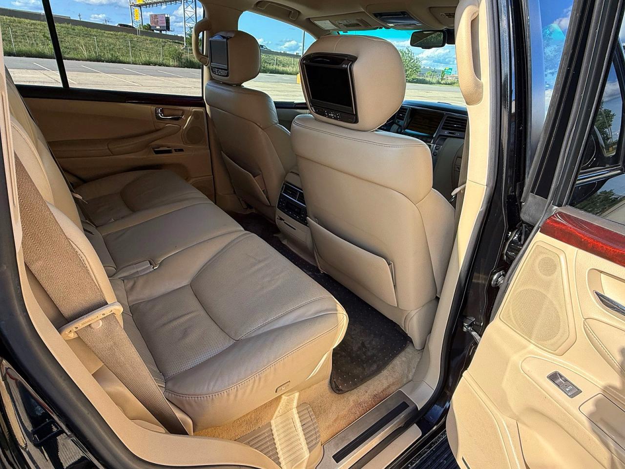 2011 Lexus Lx 570 - Image 6
