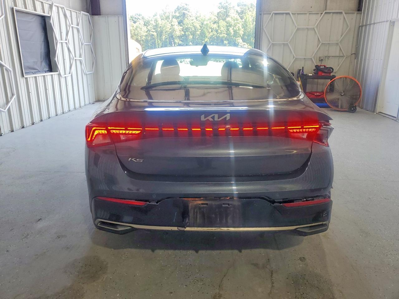 2022 Kia K5 Ex - Image 6