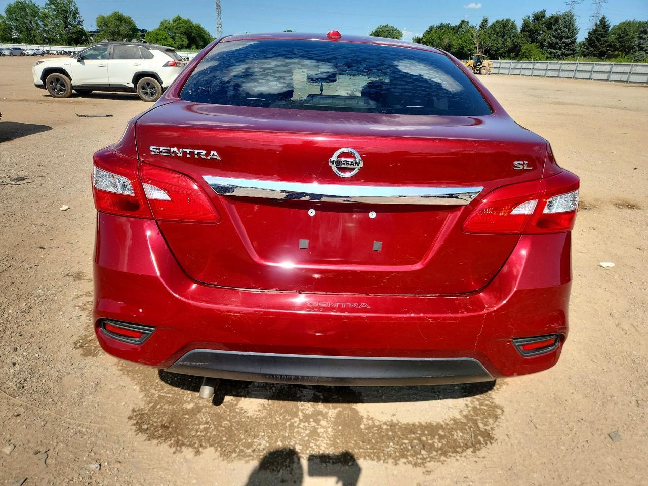 2018 Nissan Sentra Sl - Image 6
