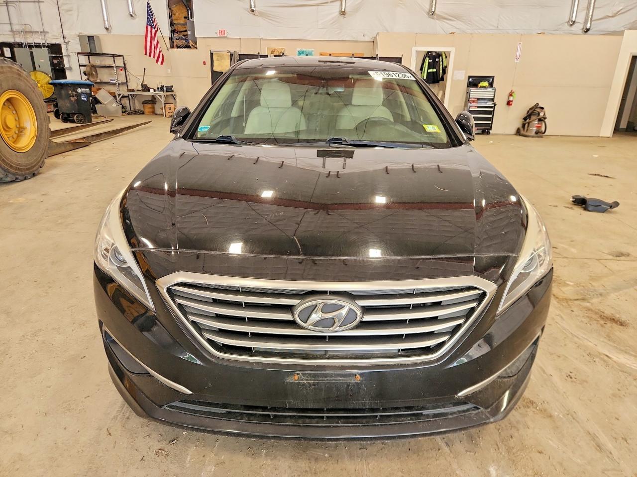 2017 Hyundai Sonata Se - Фото 5
