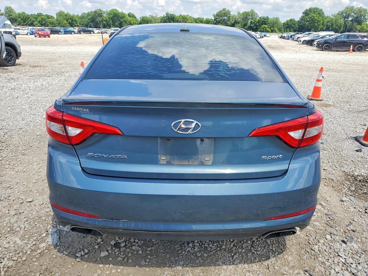 2017 Hyundai Sonata Sport - Image 6