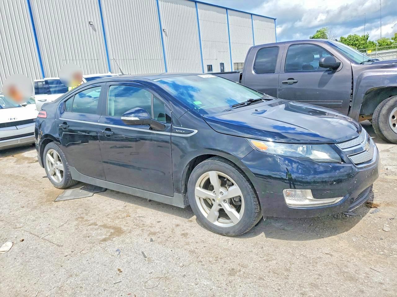 2013 Chevrolet Volt - Фото 4