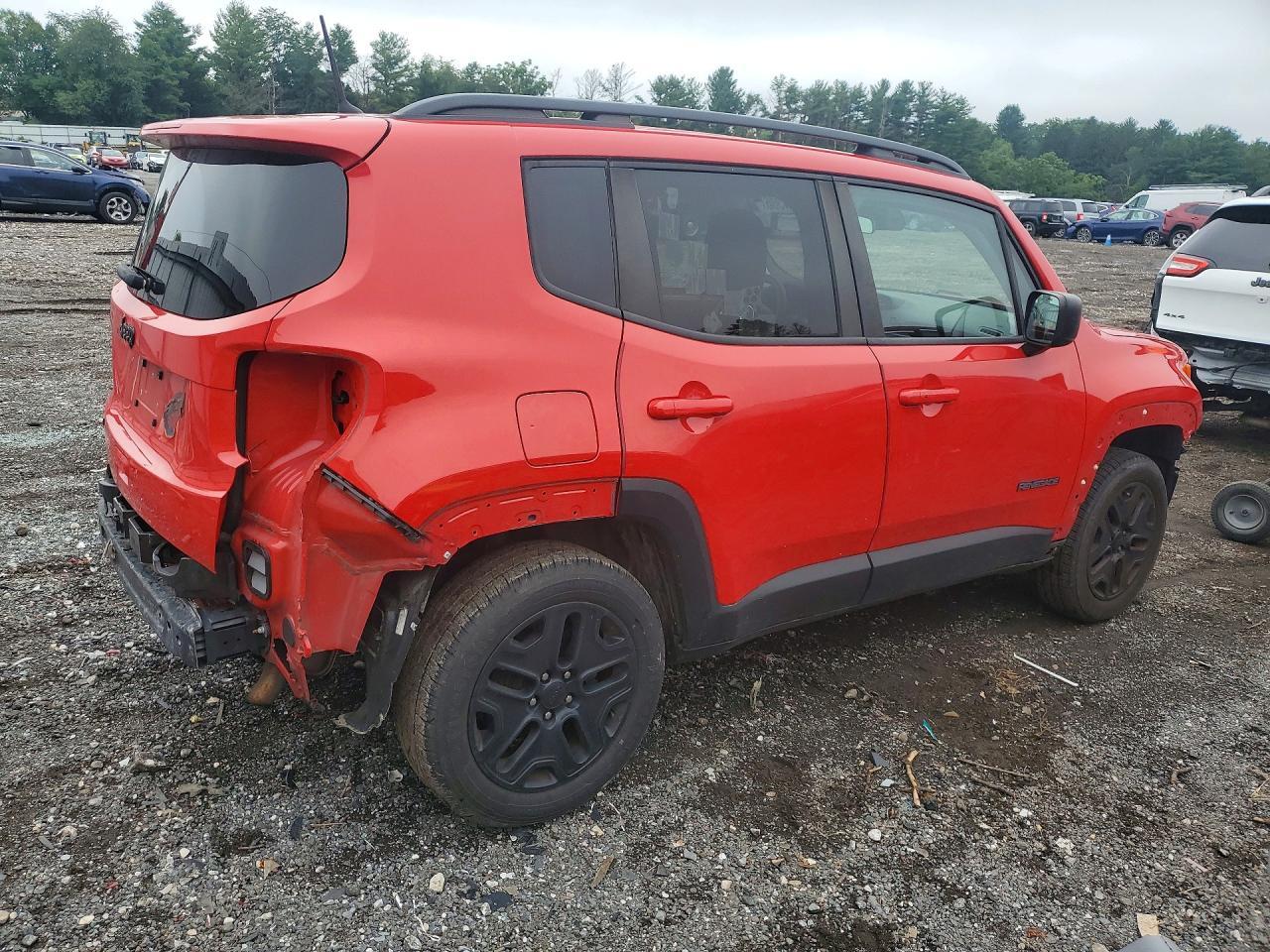 2020 Jeep Renegade Sport - Фото 3