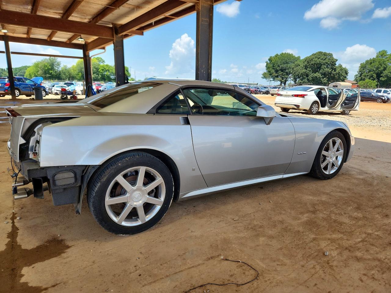2006 Cadillac Xlr - Фото 3