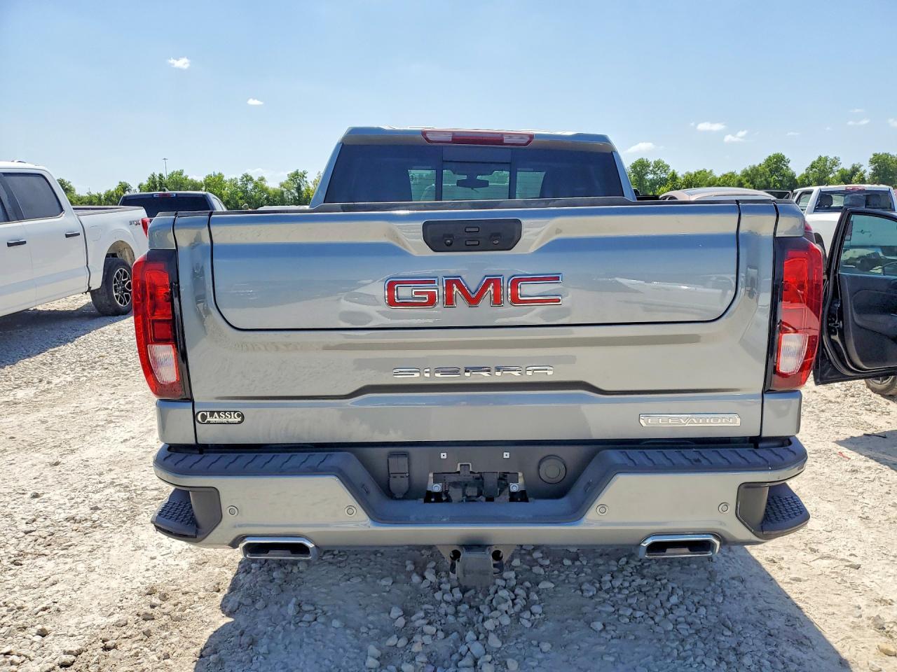 2026 GMC Sierra K1500 Elevation - Фото 6