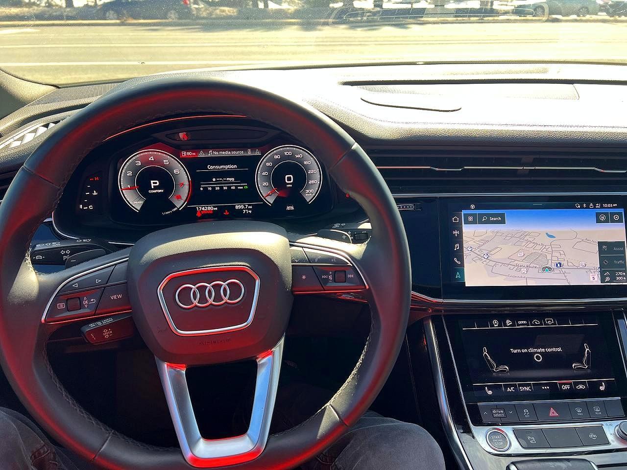 2023 Audi Q7 Premium - Image 7