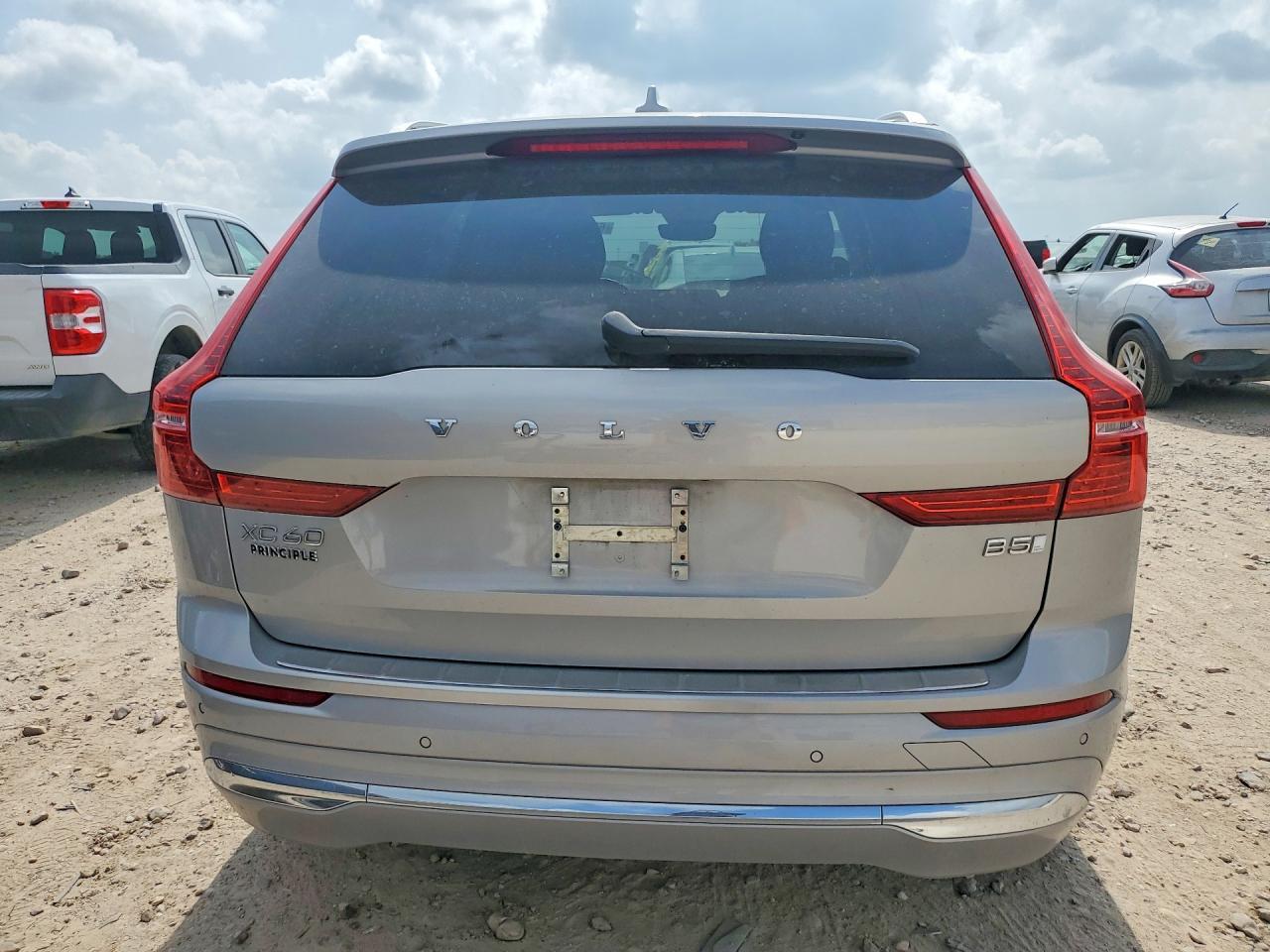 2023 Volvo Xc60 Plus - Image 6