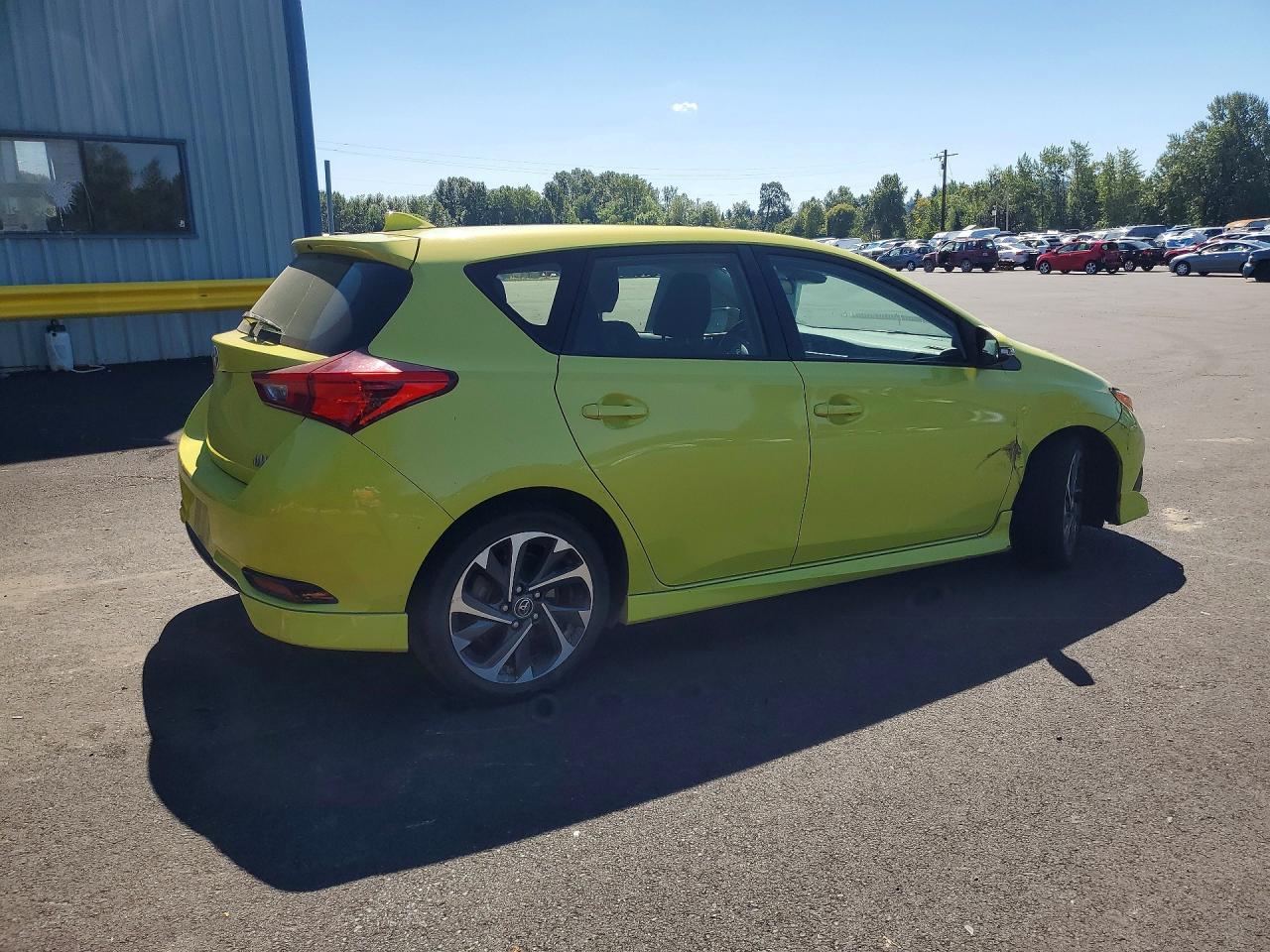 2017 Toyota Corolla Im Base - Фото 3