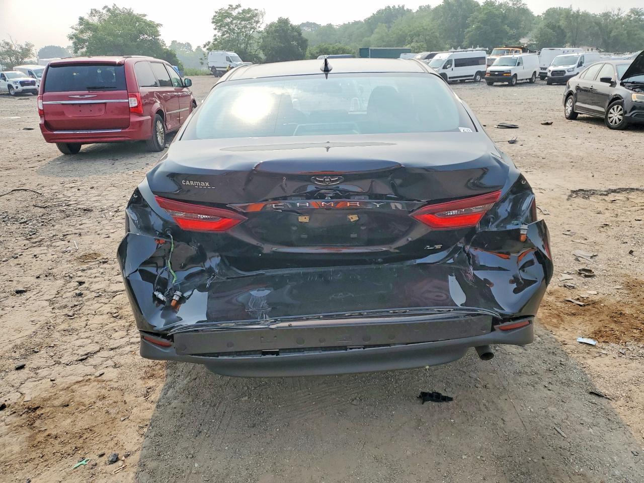 2023 Toyota Camry Le - Фото 6
