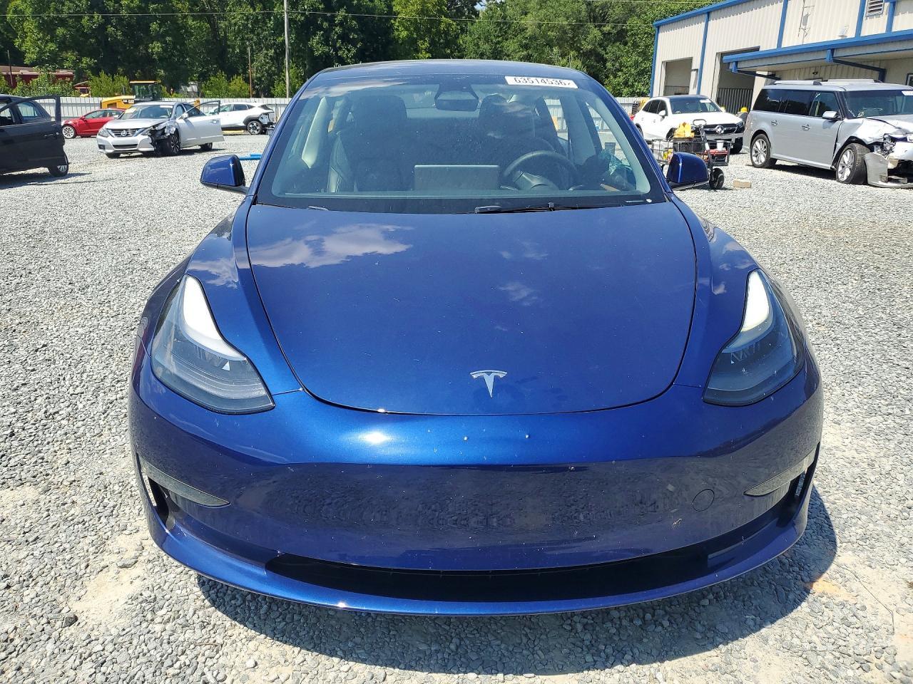 2023 Tesla Model 3 - Фото 5