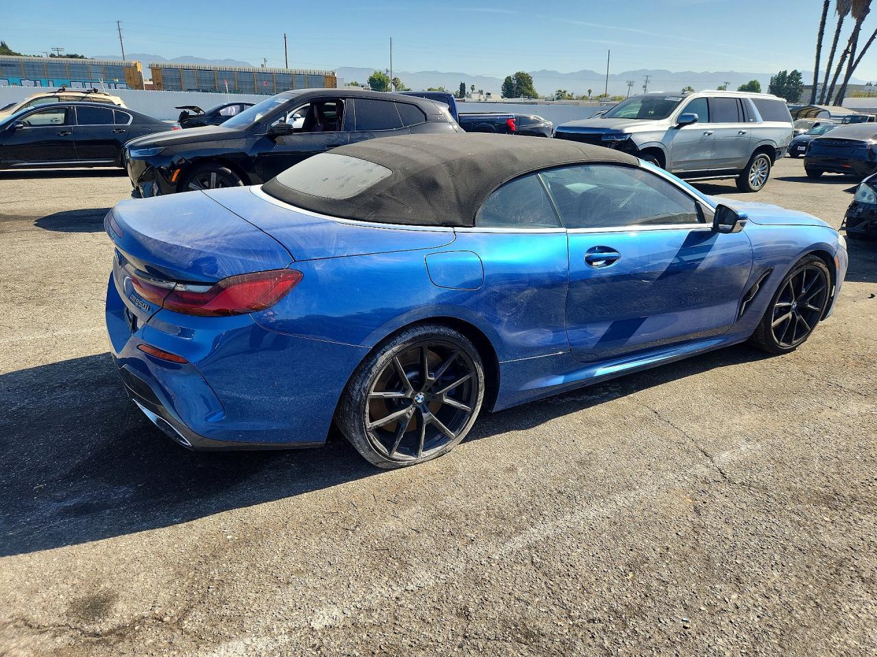 2019 BMW M850Xi - Фото 3