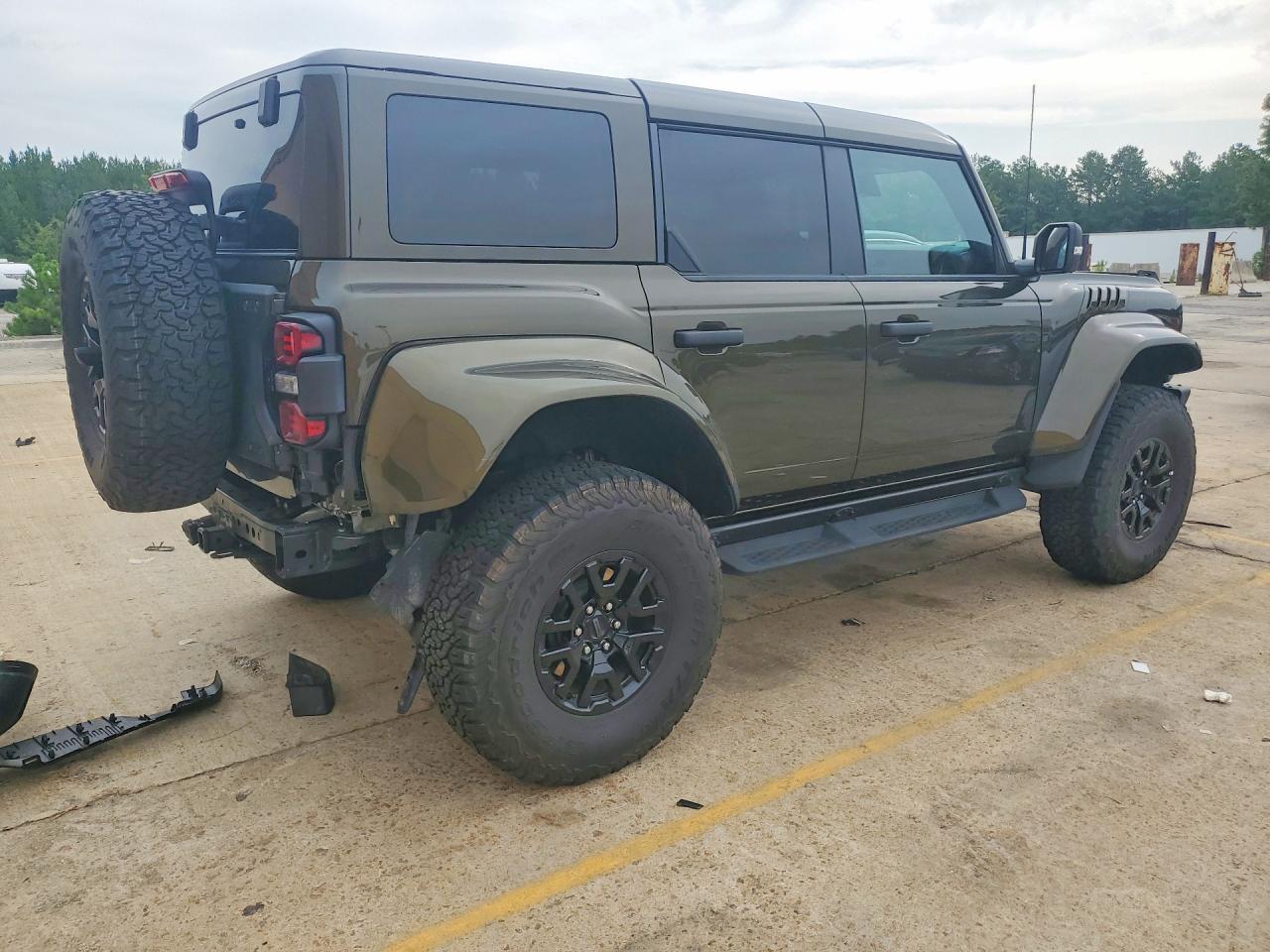 2024 Ford Bronco Raptor - Image 3
