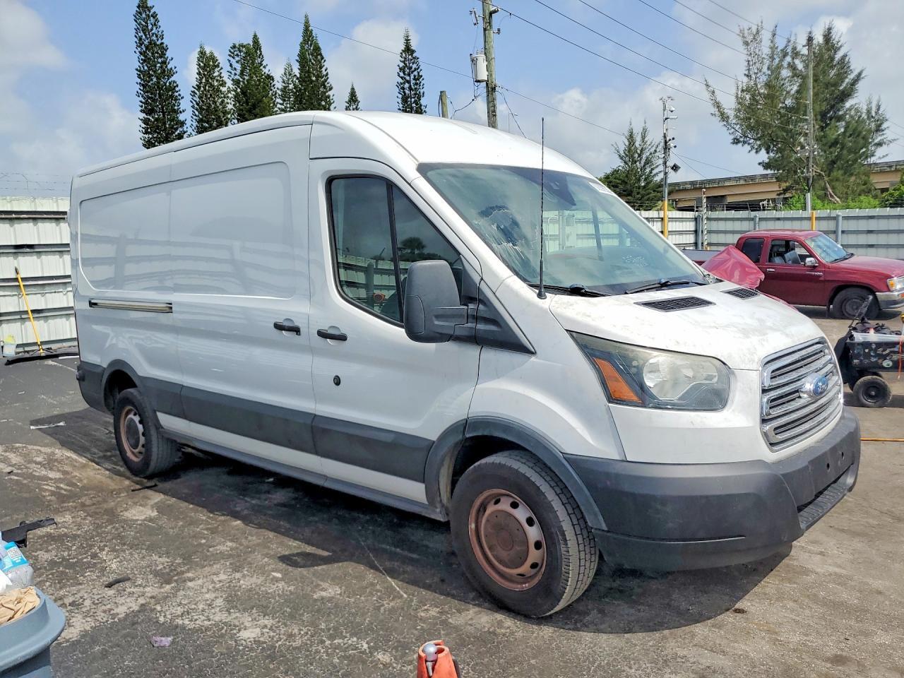 2019 Ford Transit 250 Delivery Van - Image 4