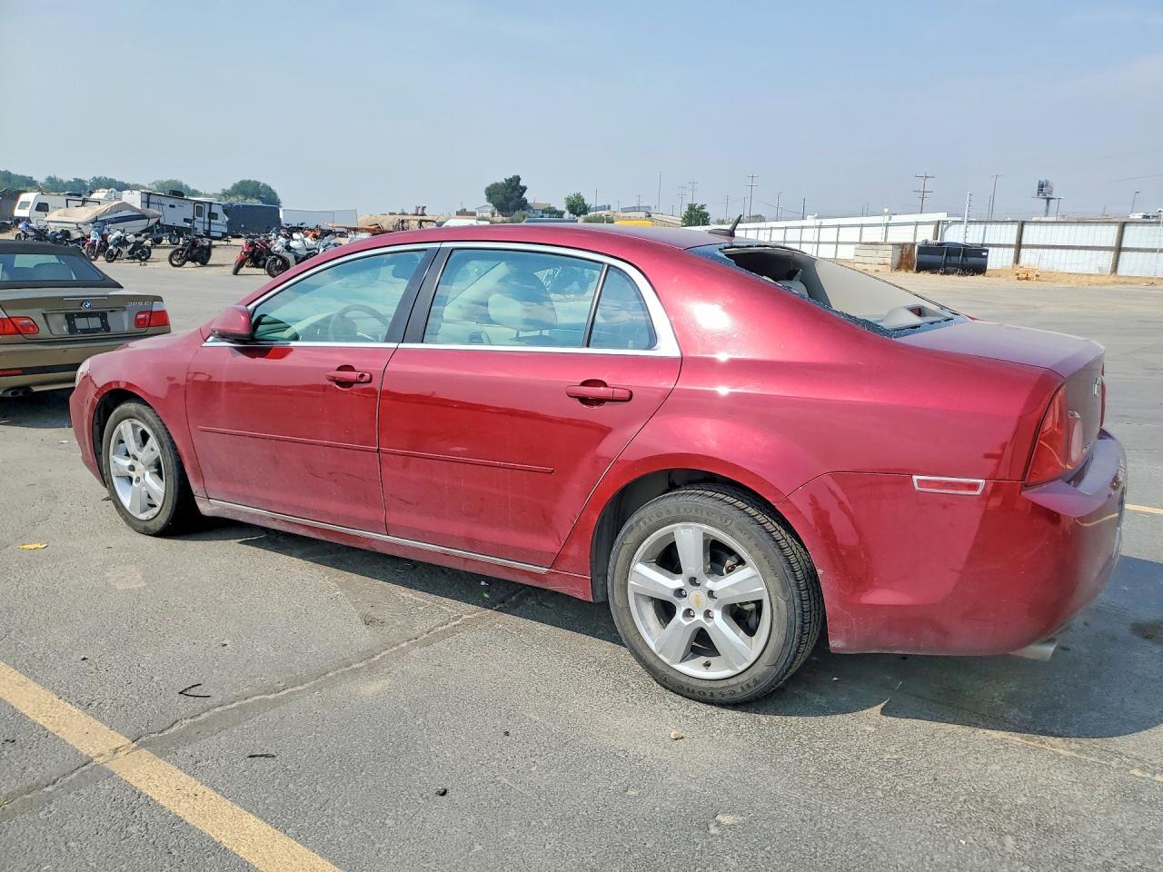 2010 Chevrolet Malibu 2Lt - Фото 2