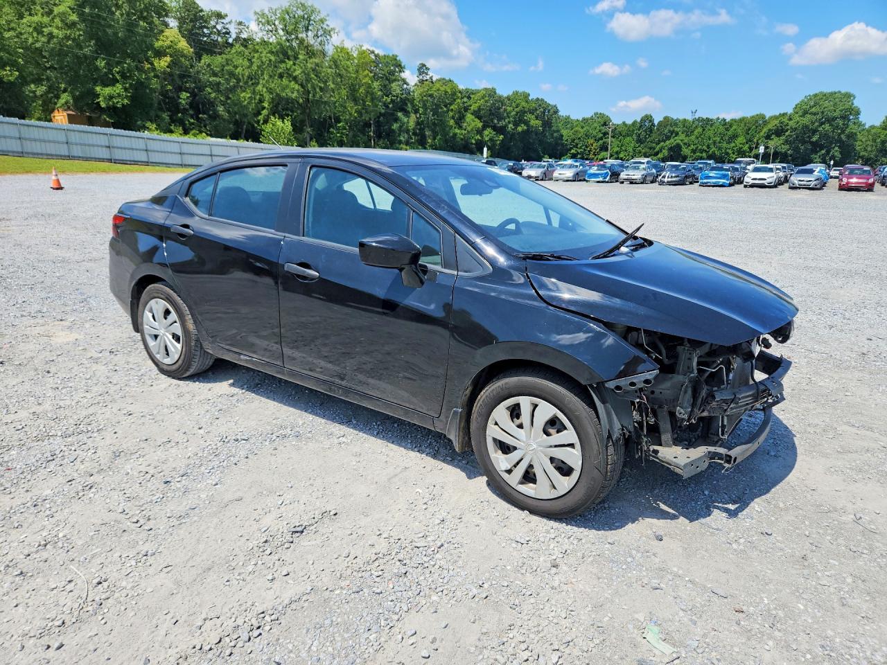 2021 Nissan Versa S - Image 4