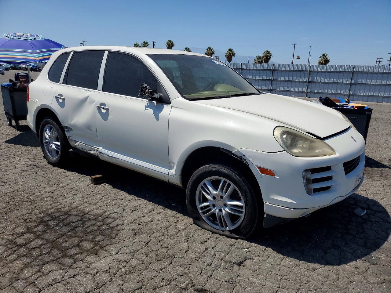 2009 Porsche Cayenne - Image 4