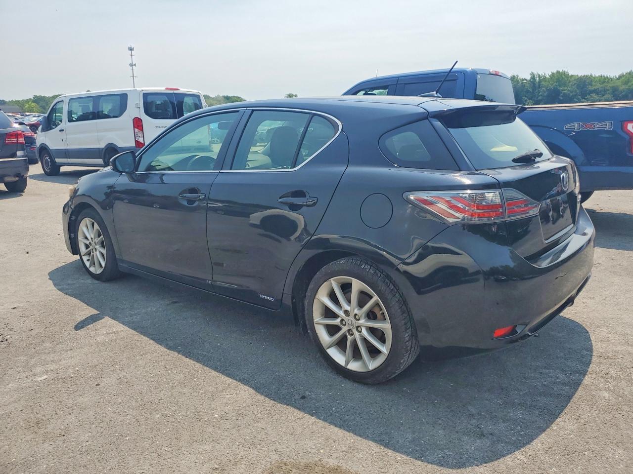 2012 Lexus Ct 200 - Фото 2
