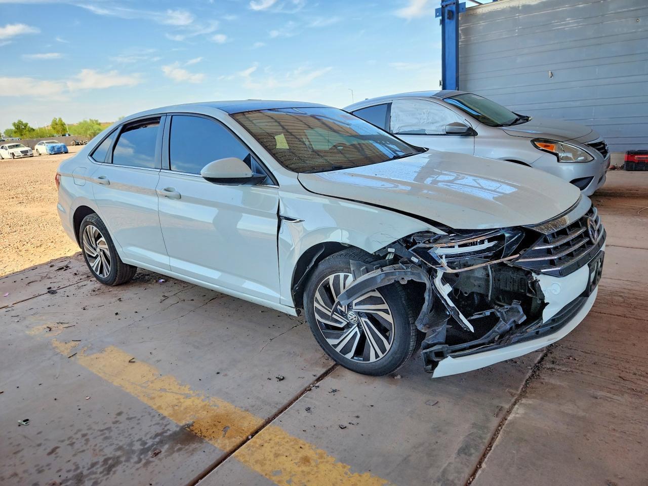 2021 Volkswagen Jetta - Image 4