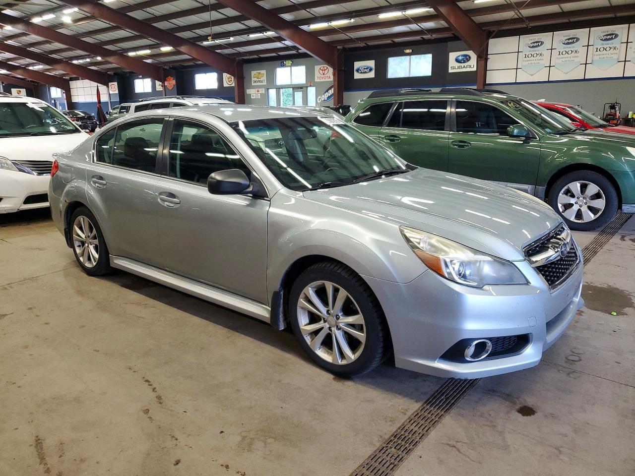 2014 Subaru Legacy 2.5I - Image 4