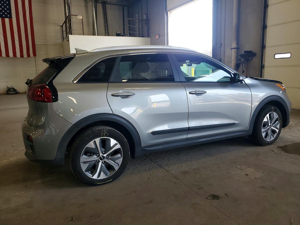 2022 Kia Niro Ev Ex - Фото 3