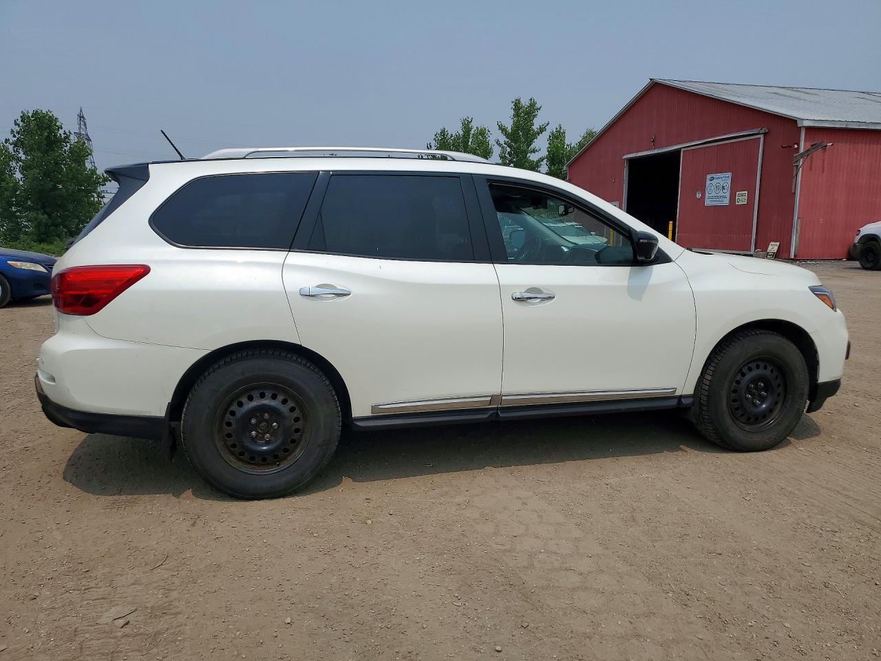 2017 Nissan Pathfinder S - Image 3