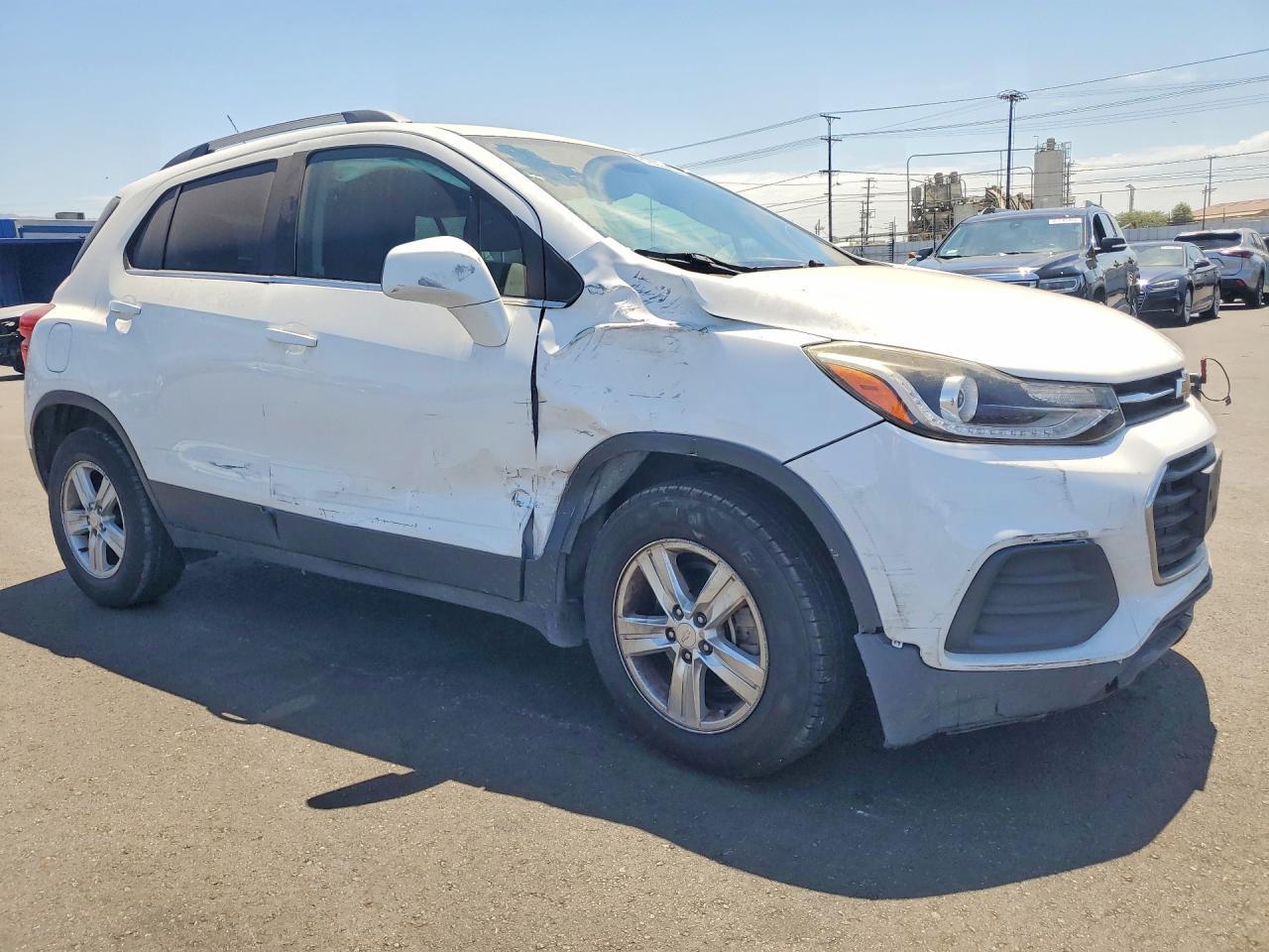 2017 Chevrolet Trax 1Lt - Image 4