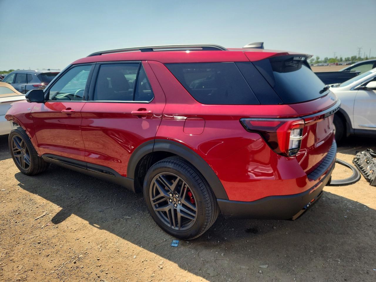 2026 Ford Explorer St-Line - Фото 2