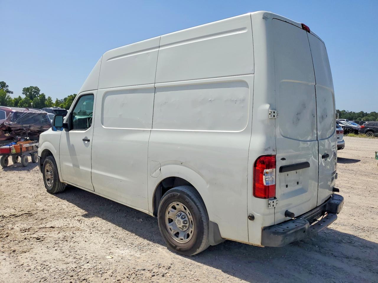 2016 Nissan Nv 2500 S - Фото 2