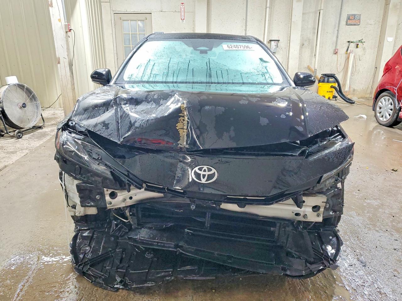 2025 Toyota Camry Le - Фото 5