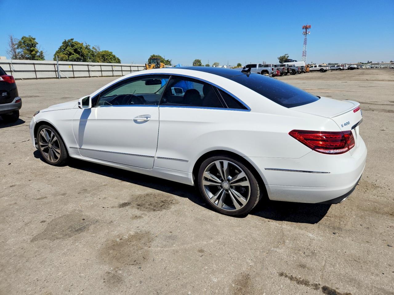2016 Mercedes-Benz E 400 - Фото 2