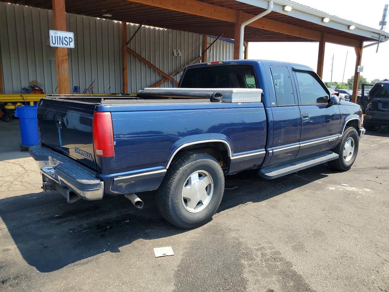 1998 Chevrolet Gmt-400 K1500 - Image 3