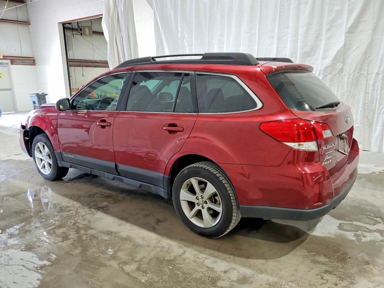 2014 Subaru Outback 2.5I - Фото 2