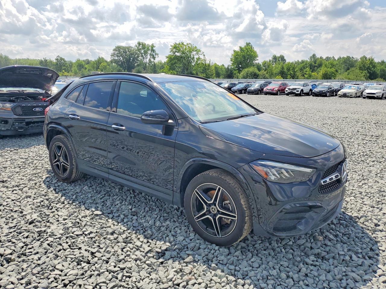2025 Mercedes-Benz Gla - Фото 4