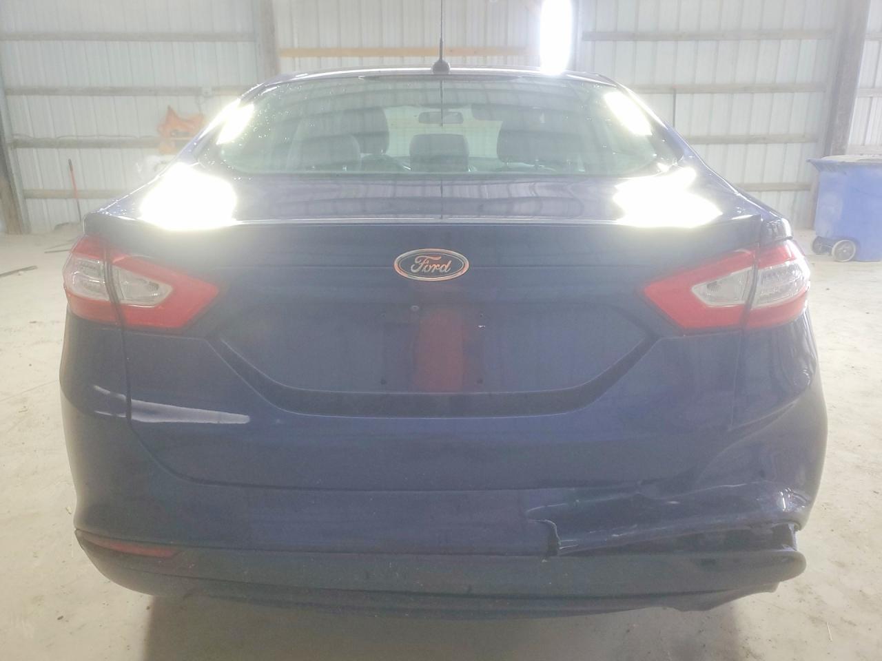 2015 Ford Fusion S - Фото 6