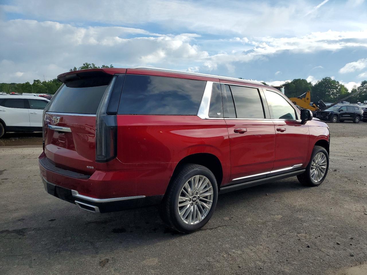 2026 Cadillac Escalade Luxury - Image 3
