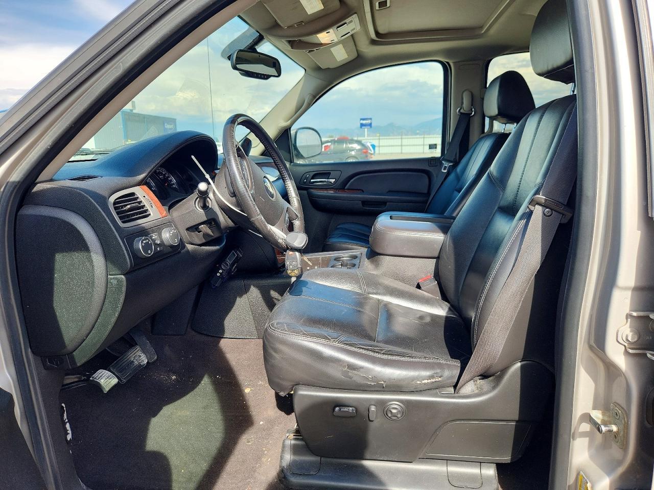 2008 Chevrolet Silverado K1500 - Image 7
