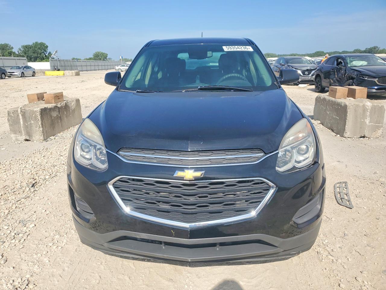 2016 Chevrolet Equinox Ls - Фото 5