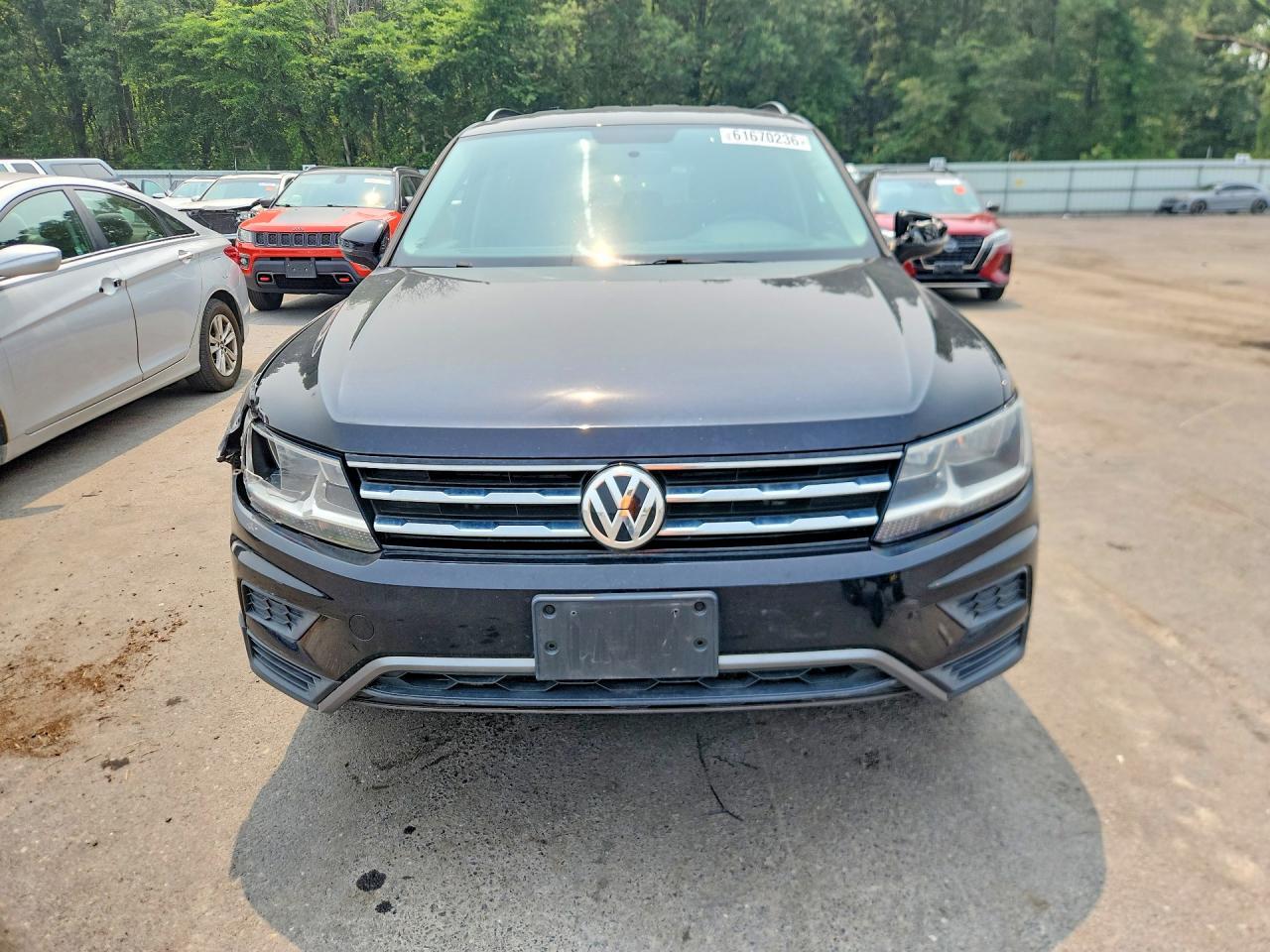 2020 Volkswagen Tiguan S - Фото 5