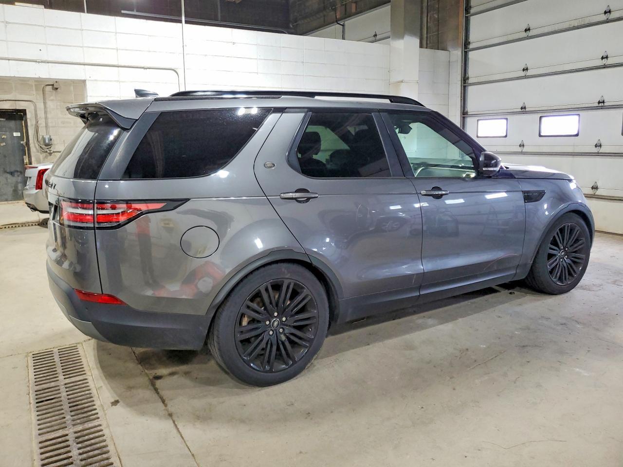 2017 Land Rover Discovery Hse - Фото 3