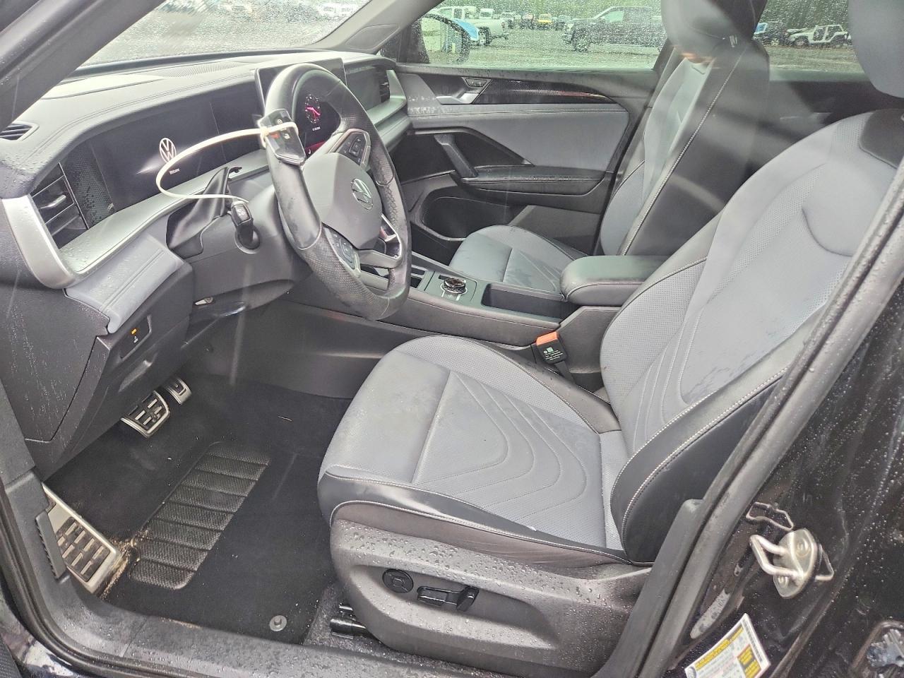 2025 Volkswagen Tiguan Se R-Line Black - Фото 7