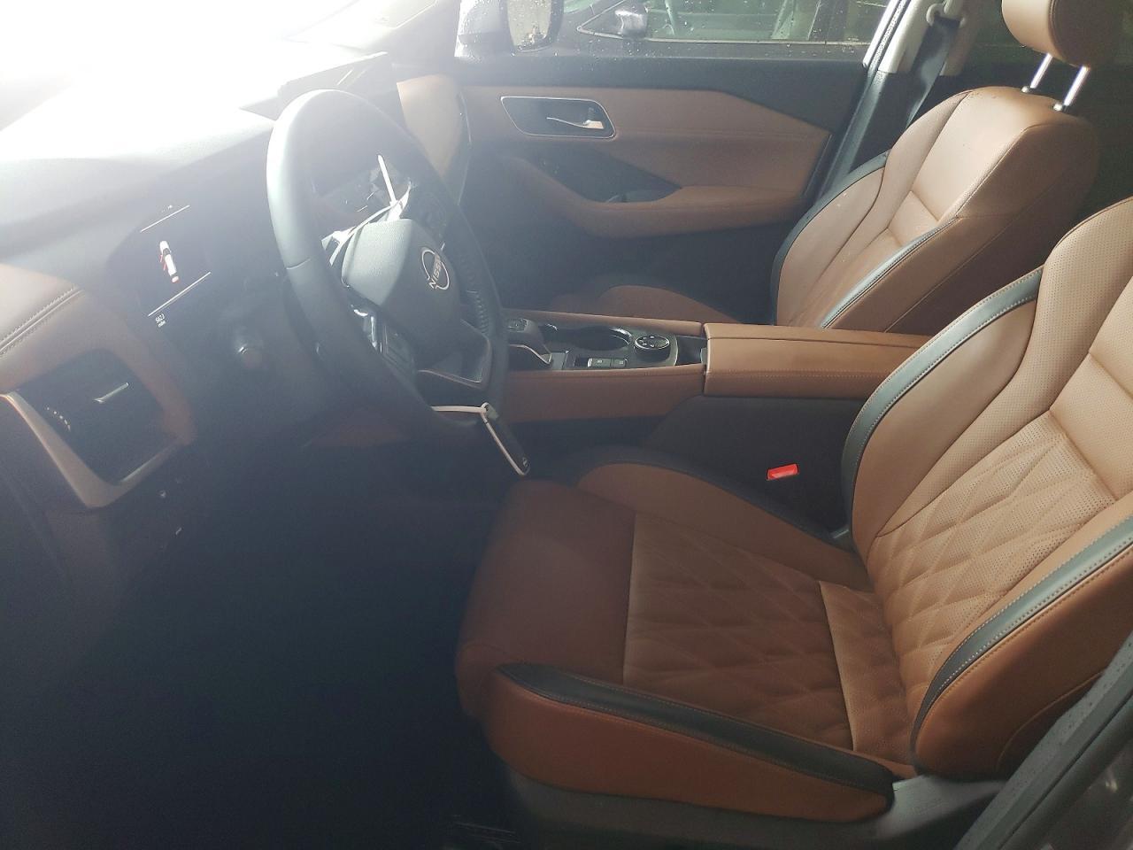 2026 Nissan Rogue Platinum - Фото 7