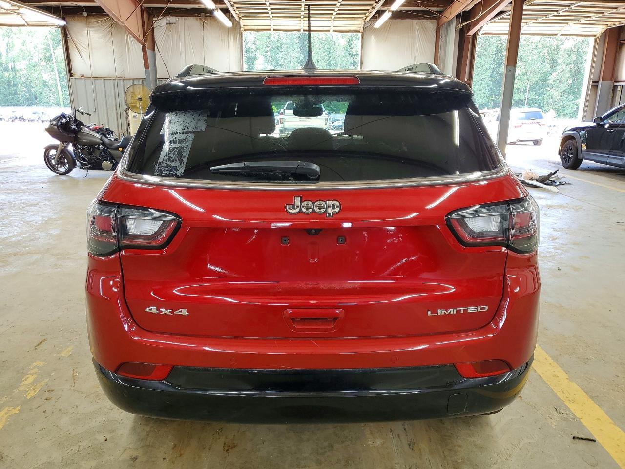 2025 Jeep Compass Limited - Фото 6