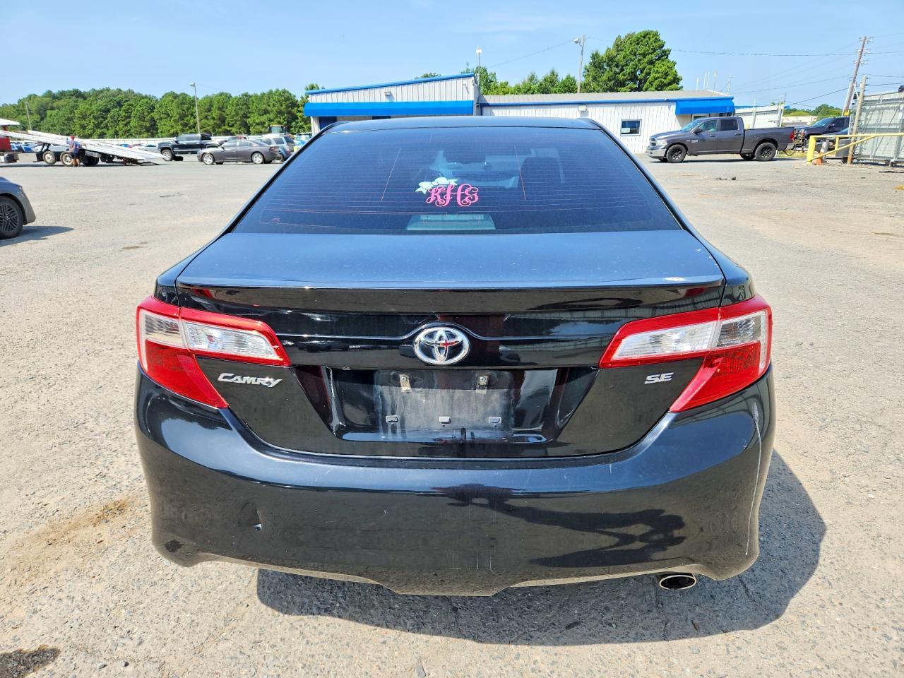 2014 Toyota Camry Se - Фото 6